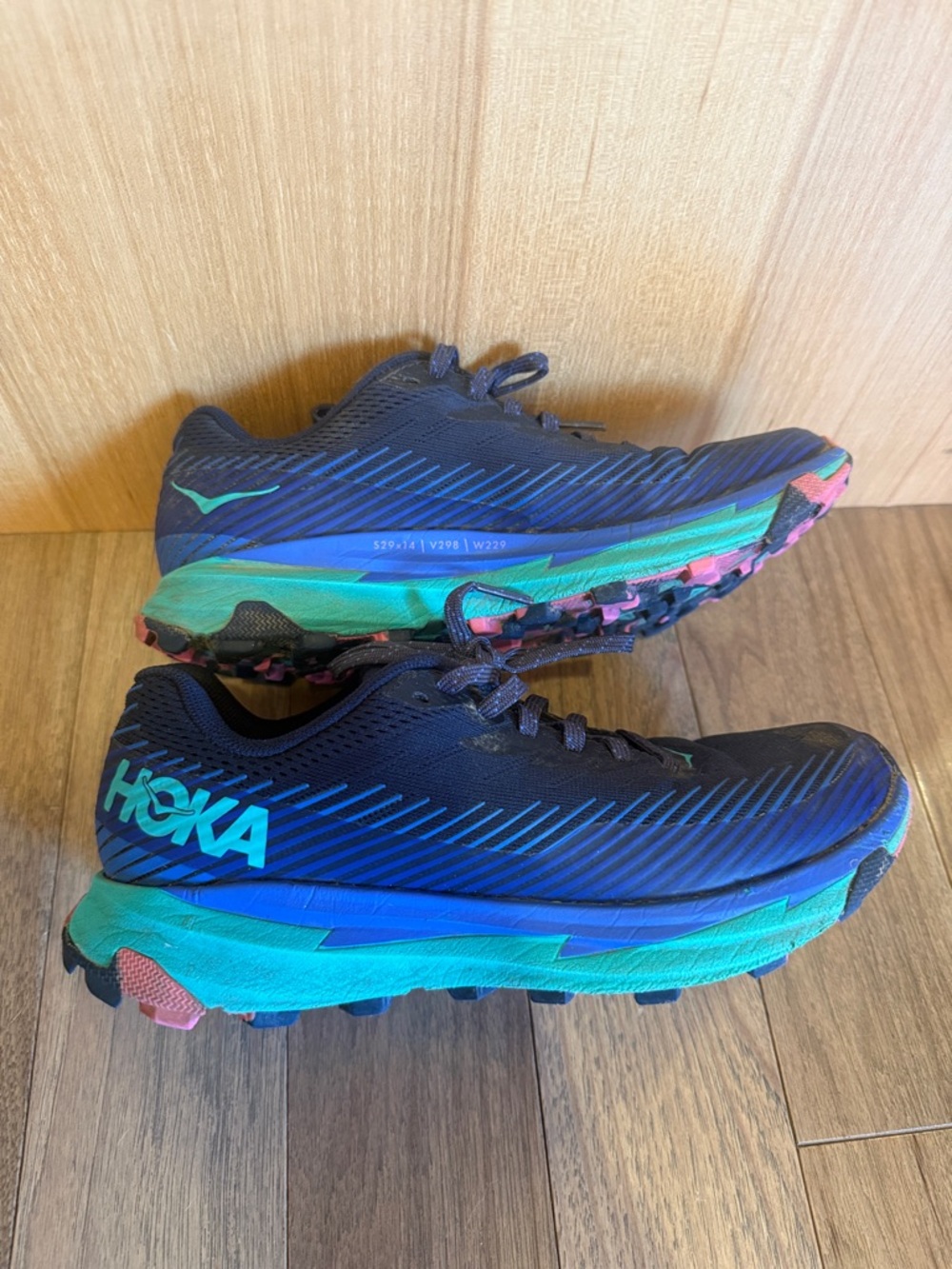 HOKA Torrent 2 Trail Running Shoes in Navy with Teal Accents